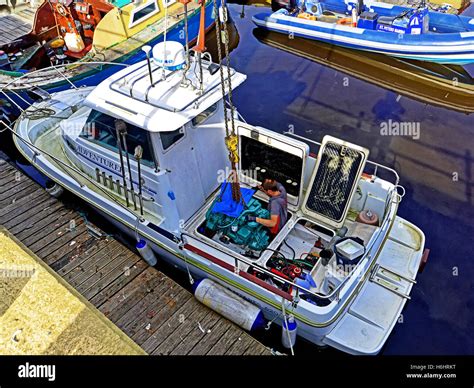 Replacing inboard diesel boat engine Stock Photo - Alamy