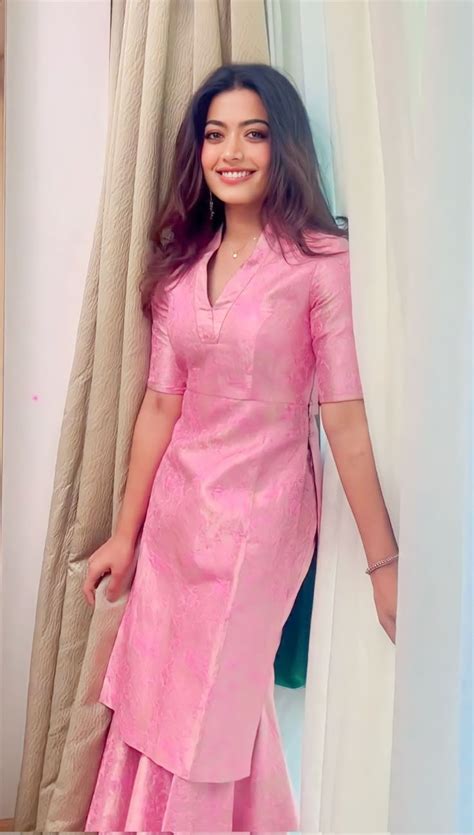 Discover Rashmika Mandan Hot And Most Beautiful Indian Actress Ideas Beautiful Indian