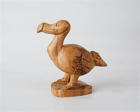 Dodo Bird 4 Inch / 10cm Wood Statue Wood Carving Figurine - Etsy | Turtle sculpture, Wood ...