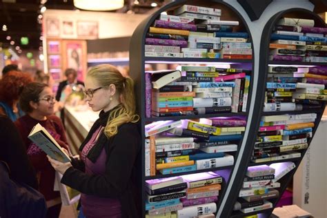 Reading Makes You Even More Beautiful Porn Pic