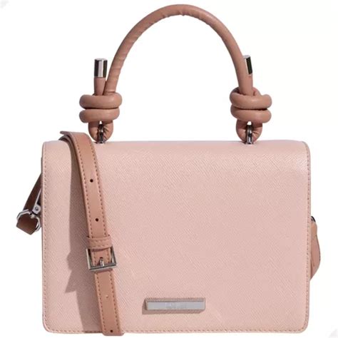 Bolso Santa Lolla Para Mujer Textura De Solapa Correas Color Rosa