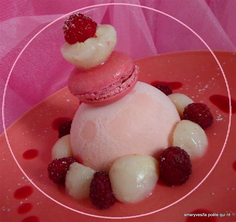 Panna cotta Ispahan à la rose pour un Lundi Rose