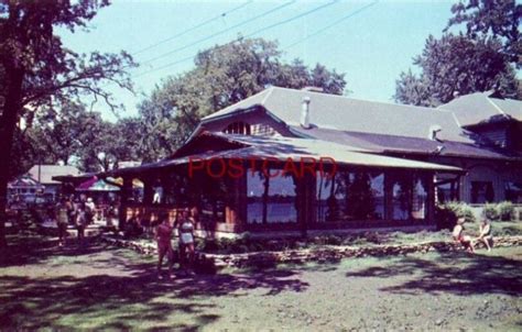 Lake Lawn Lodge The Terrace And Lookout Lounge On Delavan Lake