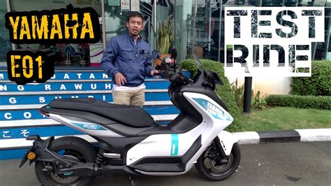 Enak Sekali Test Ride Motor Listrik Yamaha E Youtube