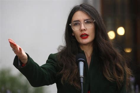 Camila Vallejo Sobre Indultos “la Legalidad De Los Decretos No Está En Cuestión” Diario Y