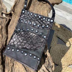 Pochette Portable Cuir Rock Rokia Iguan Atypikskin