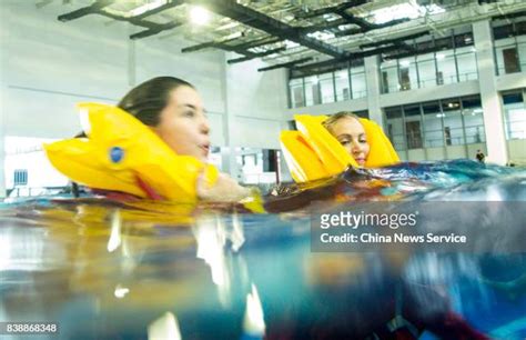 Flight Attendants Of Hainan Airlines Attend Emergency Water Evacuation