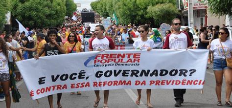 Blog JUCELINO DO SINDICATO Protesto contra PEC da Previdência reúne