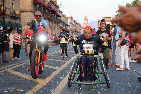 Hombre muere mientras corría el Medio Maratón en la Ciudad de México