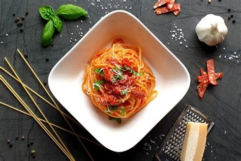 Best pasta dishes - 20 original recipes from Italian cuisine