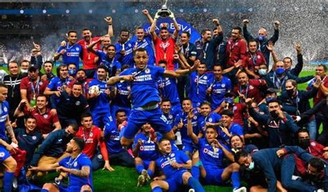 Cruz Azul Dejó Ir A Casi La Mitad Del Equipo Que Lo Hizo Campeón Tras