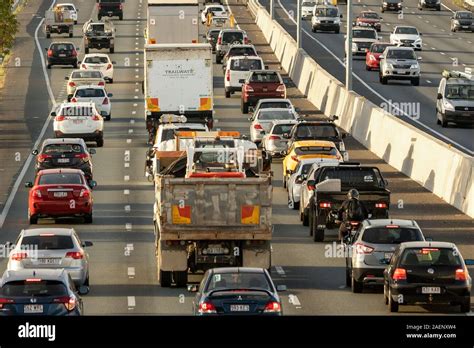 The M Motorway Is At Full Capacity As Motorist S Experience Delays