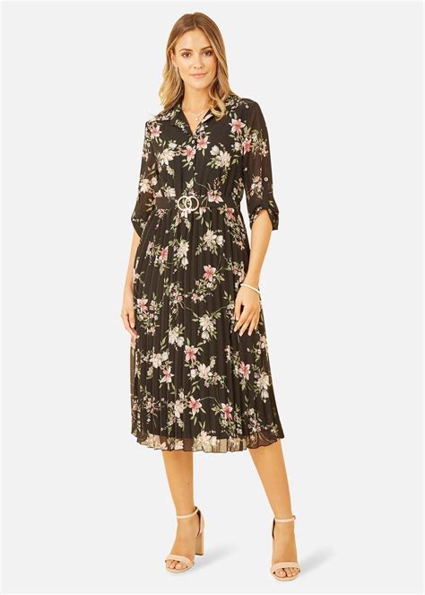 Mela Floral Print Midi Dress With Gold Buckle Belt Detail In Black