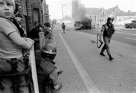 40 Photographs Of The Troubles The Northern Ireland Conflict