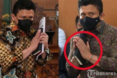 Misteri Buku Hitam Ferdy Sambo Yang Diserahkan Ke Penasihat Hukum Usai