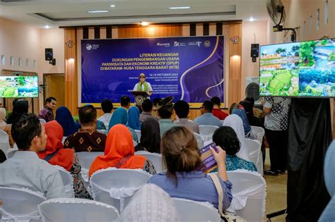 Siaran Pers Kemenparekraf Serahkan Bantuan DPUP Bagi Empat Desa Wisata