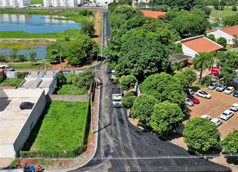 Obra De Infraestrutura Urbana Prossegue Na Rua Tarquinio Dos Santos