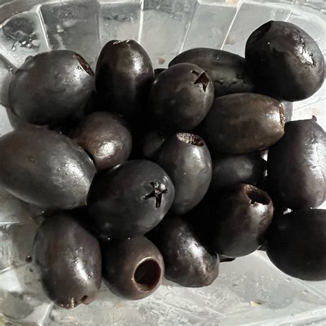 Whole Foods Market Pitted Whole Black Olives Reviews Abillion