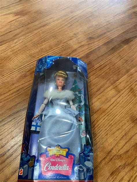 1999 Mattel Walt Disney Cinderella 50th Anniversary Barbie Doll 26291 Nrfb 3678044282