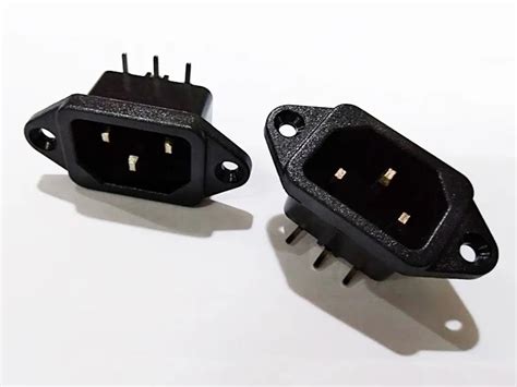 High Quality 90 Degree Angled 10a 250v Iec 320 C14 3pin Male Nasdaq Plug Power Ac Socket From