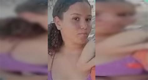 Adolescente de 13 anos é morta a facadas e duas mulheres ficam feridas