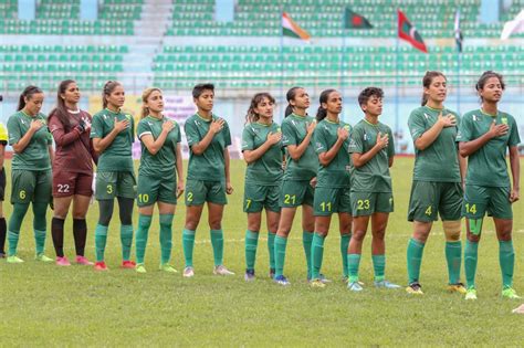 PFF seeks international exposure for Pakistan women's football team ...