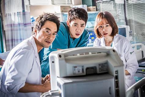 Dr Romantic 3 Writer Reveals Reason Behind Yoo Yeon Seok Seo Hyun