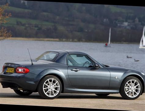 Mazda MX 5 Roadster Coupe Review Autotras Mazda Mx5 Miata