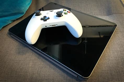 Ios 13 How To Pair An Xbox One Controller With Your Iphone Or Ipad Macworld