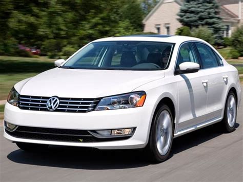 Used 2013 Volkswagen Passat 2 5l S Sedan 4d Prices Kelley Blue Book