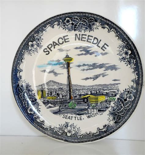 Vintage Seattle Space Needle Souvenir Plate Seattle Wash 1962 Etsy