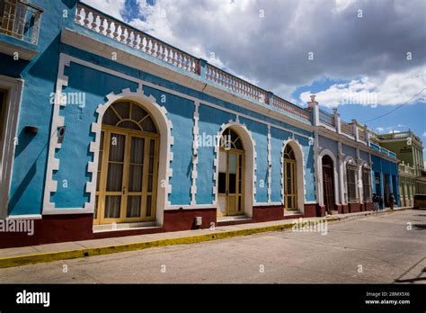 Colourful houses in the colonial era centre of the town, Trinidad, Cuba ...