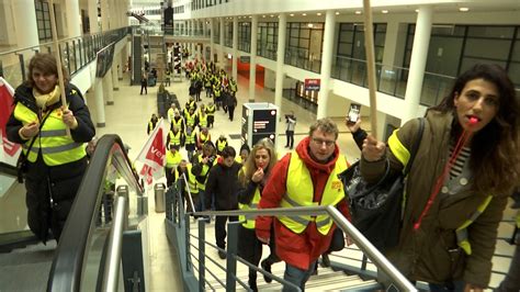 Warnstreik Am Bremer Flughafen Alle Fl Ge Am Montag Fallen Aus Buten