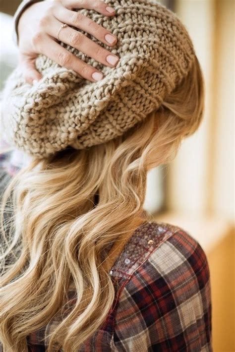 7 Hairstyles That Go Great With A Beanie Hat Hair