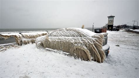 Lake Erie ‘Ice Car’ Freed From Its Frozen Shell - ABC News