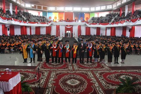 Wisuda Ke 104 Rektor Sampaikan 37 Inovasi Di UNJA