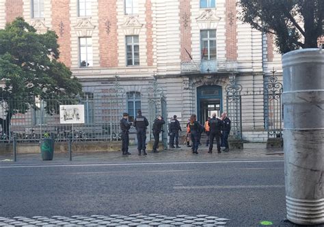 Menace d attentat au lycée Émile Zola à Rennes un élève interpellé