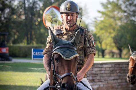 Esercito La Cavalcata Del Bicentenario Arrivata A Castel San