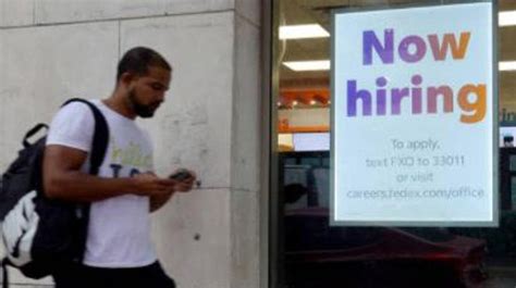 Walmart Worker Quits Over Stores Loudspeaker And Calls Out Managers