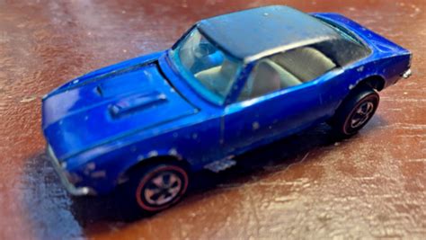 1967 Hot Wheels Redline CAMARO HK Base Painted Tail Blue White Interior