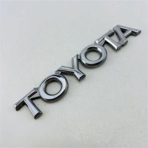 Toyota Camry Emblem Logo Letters Badge Trunk Rear Chrome Oem