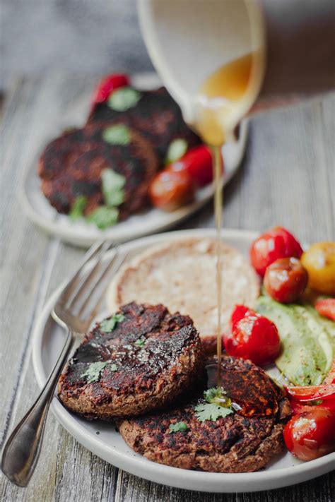 Vegan Breakfast Sausage Patties – healthienut – Easy to follow plant ...