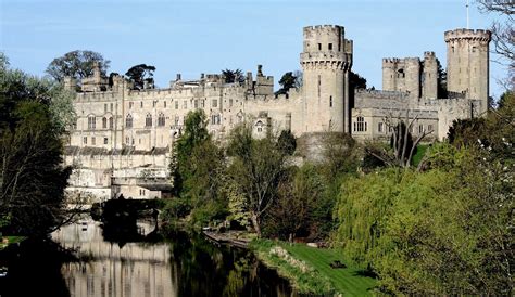 Warwick Castle A Palace With Medieval Architectural Style