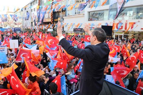 Sultanbeyli De Ak Parti Aday Ali Tomba A K Ara Nde Haberler