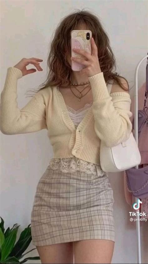 Pin By On Sizin Pinleriniz Cute Outfits Casual Outfits Clothes