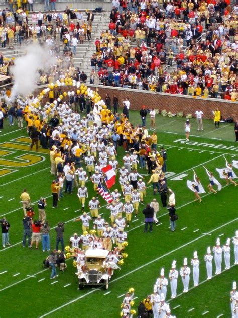 Georgia Tech Football Team Entrance Led By The Ramblin Wreck With