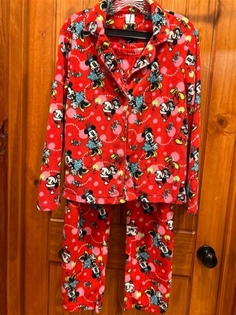 Vintage Disney Flannel Mickey Minnie Mouse Holiday Gem