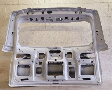 2019 2018 2017 Chevy Traverse Liftgate Tailgate Hatch Shell Used OEM 17