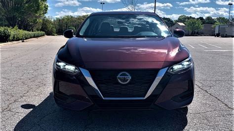 2020 Nissan Sentra Photos Informations Articles