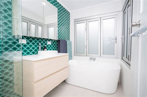 26 Bathroom Remodel Ideas to Inspire Your Next Renovation - Crystal